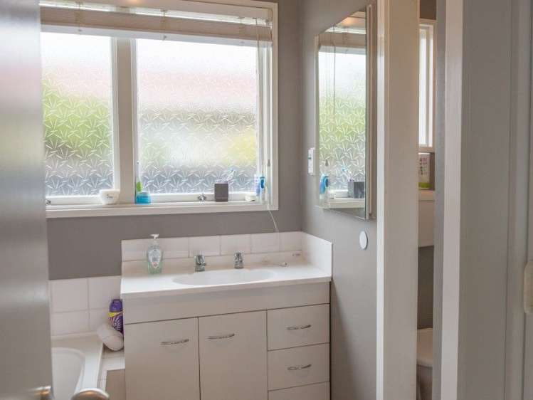 158 Harrison Street Allenton_11