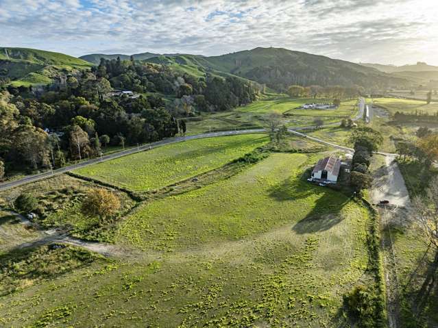 12 Shaw Road and 456 State Highway 5 Eskdale_2