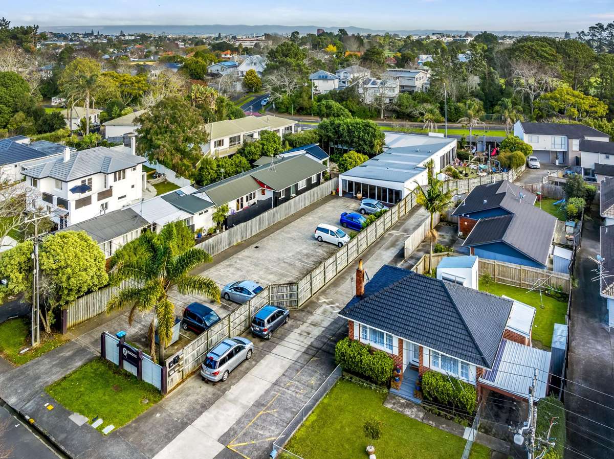 31 Purchas Hill Drive, 41 Rockfield Road and 70 Malvern Road_1