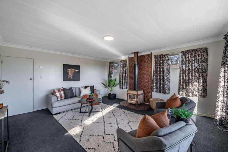 83 Racecourse Road Glengarry_13