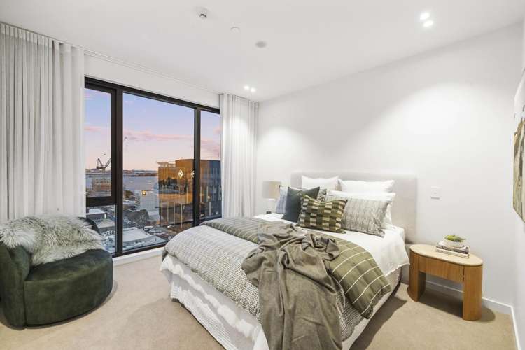 1007/38 Elizabeth Street Tauranga Central_11