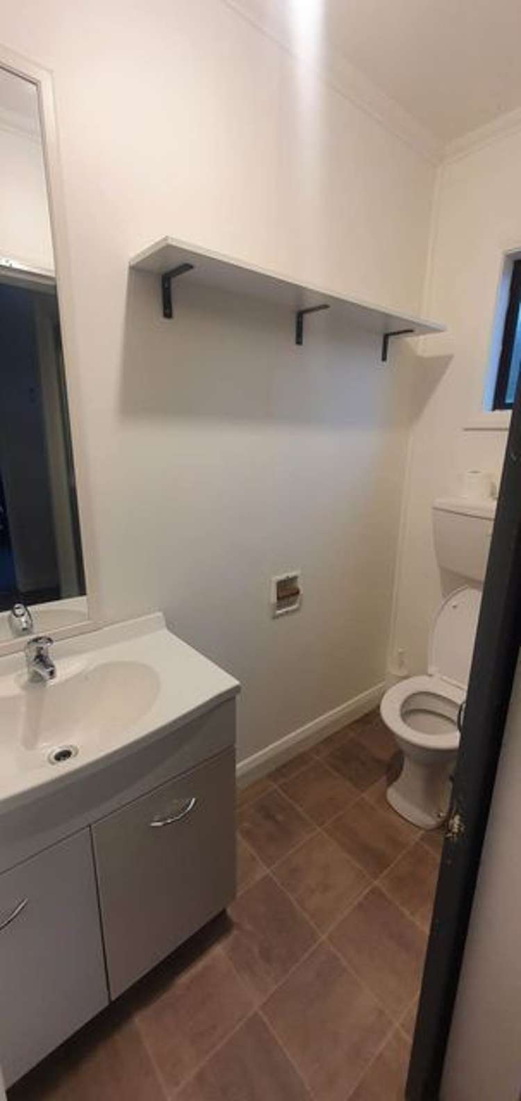 241 Gordon Street Lansdowne_9