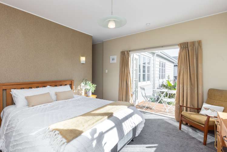 235 Georges Drive Napier South_12