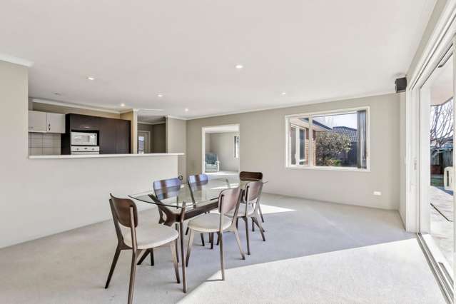 6 Ruth Taylor Avenue Stoke_4