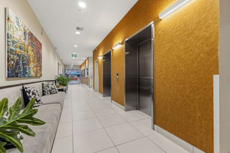 807/17 Amersham Way Manukau_12