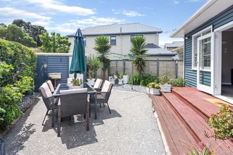 5 Kinghorne Street Strathmore Park_12