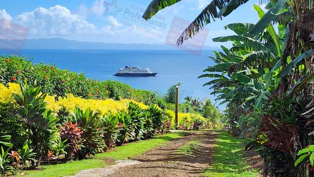 Discover Tropical Serenity in FIJI: 2-Bed Villa with Ocean Views on Taveuni Island!