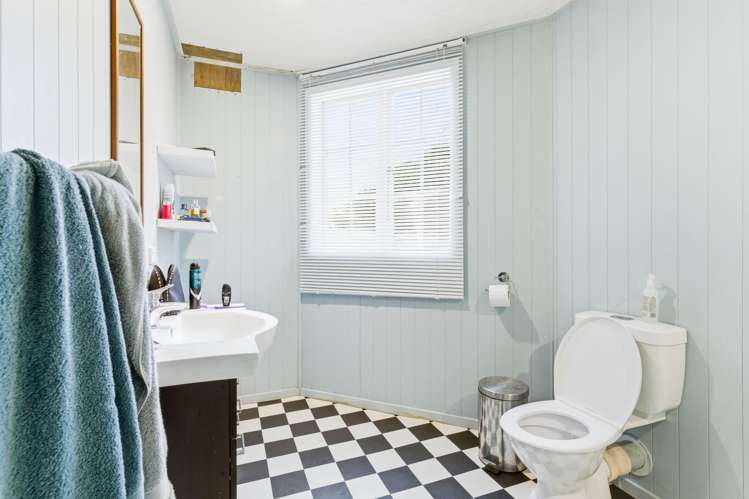 20 Constitution Street Dunedin Central_19