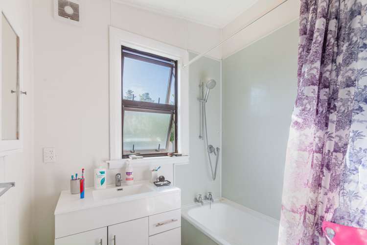 504 Willowpark Road North Hastings_8