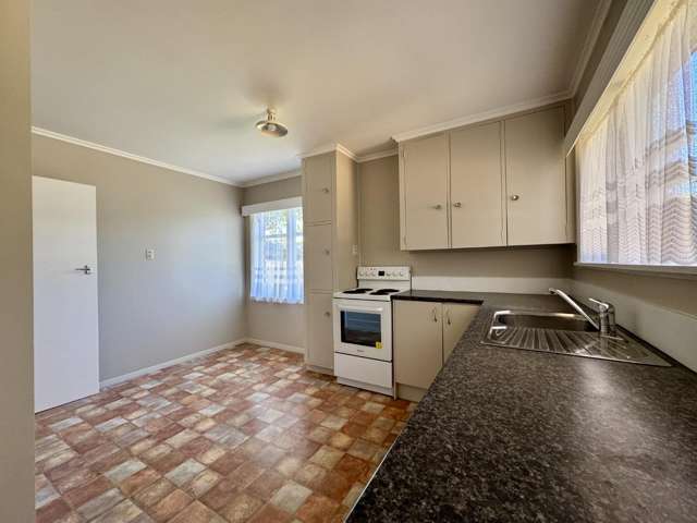 1/22A Cornwall Park Avenue Epsom_3