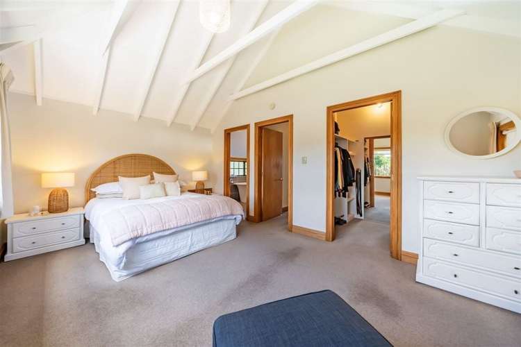 7 Thornycroft Avenue Epuni_12