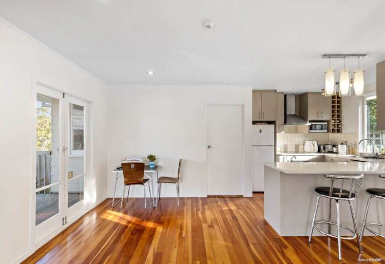 40 Taurus Crescent Beach Haven_5