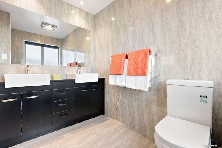 56 Charlestown Drive Flat Bush_8