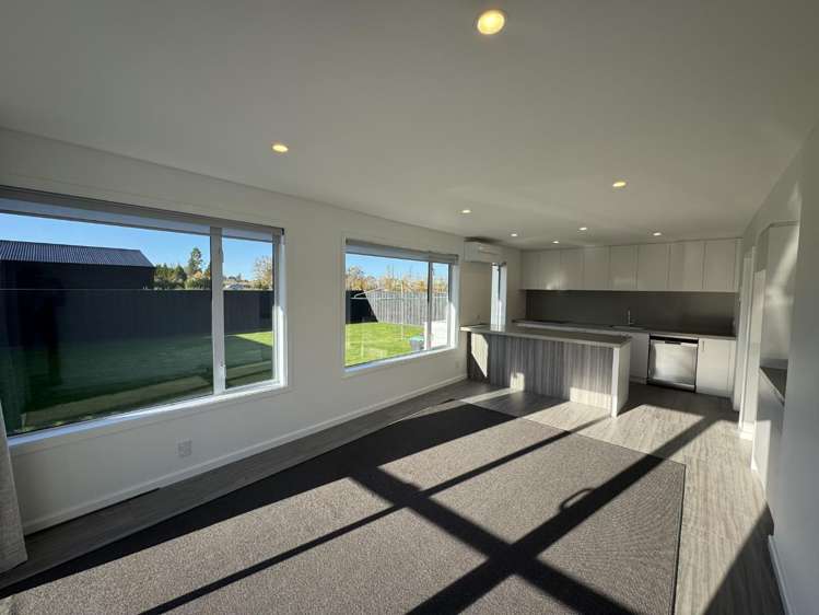 422 Sawyers Arms Road Harewood_3