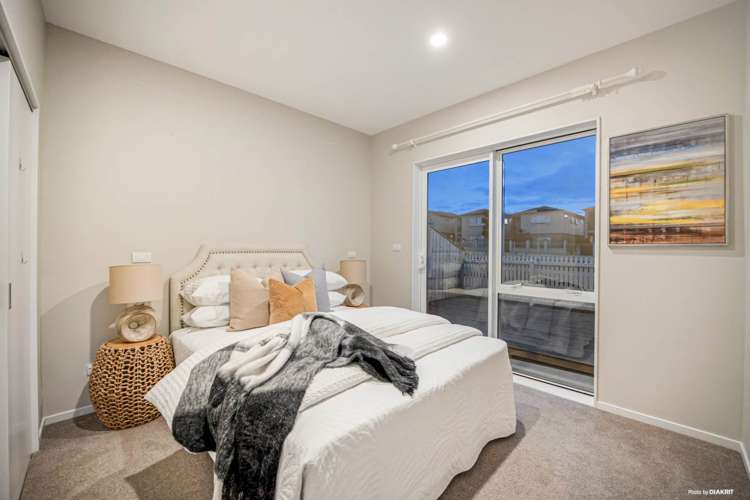 251 Murphys Road Flat Bush_6