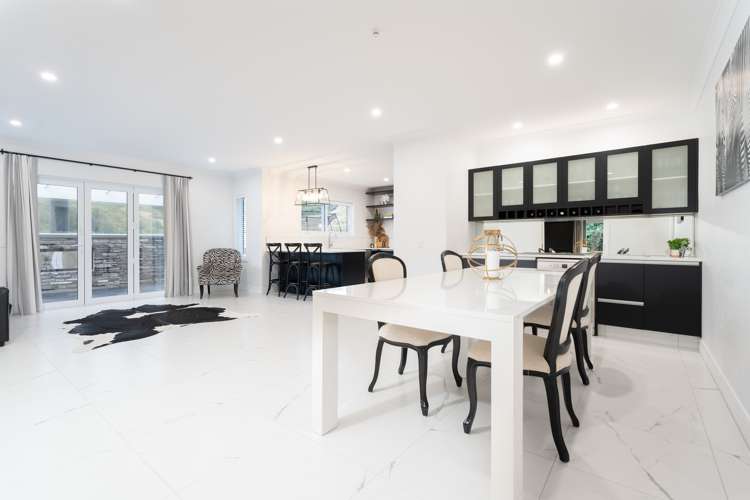 100 Melksham Drive Churton Park_3