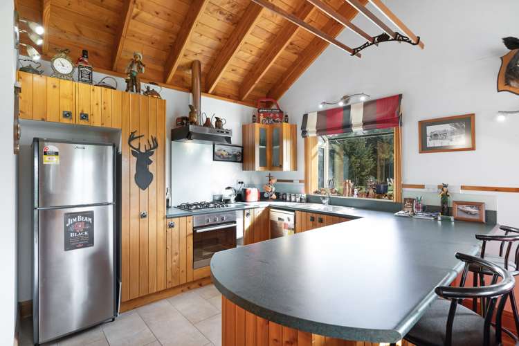 53 Andersons Line Carterton_5