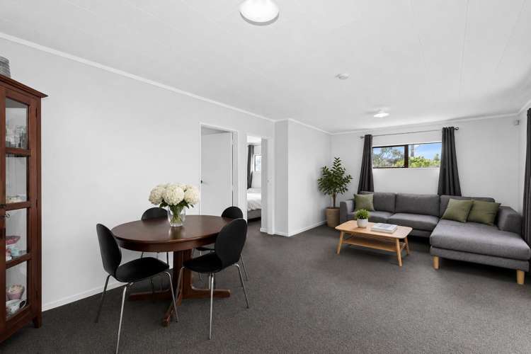 14 Owhiti Street Titahi Bay_6
