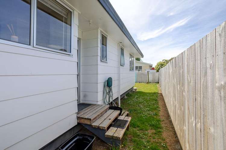12A Carlson Street Dannevirke_12