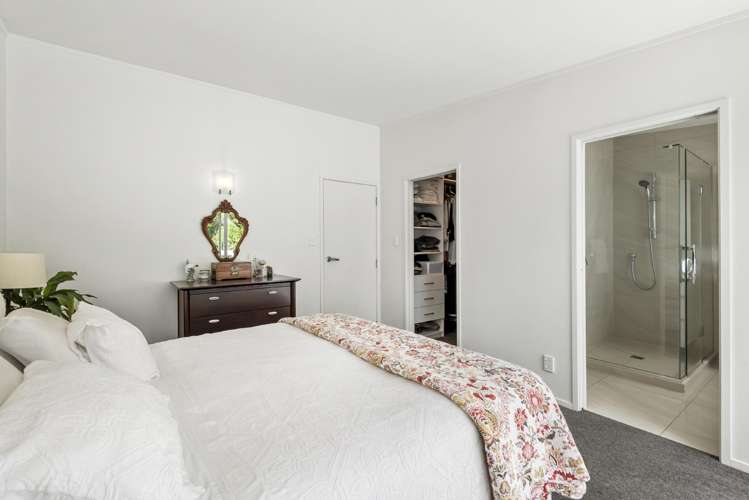 53 Parr Terrace Castor Bay_14