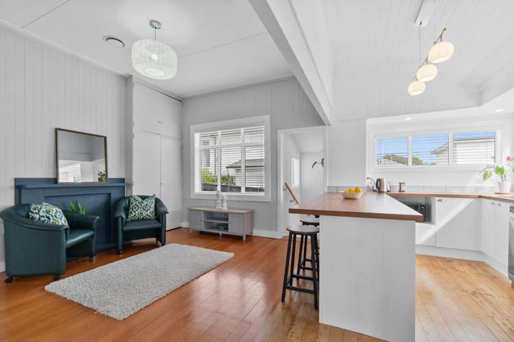 38 Aramoana Avenue Devonport_14