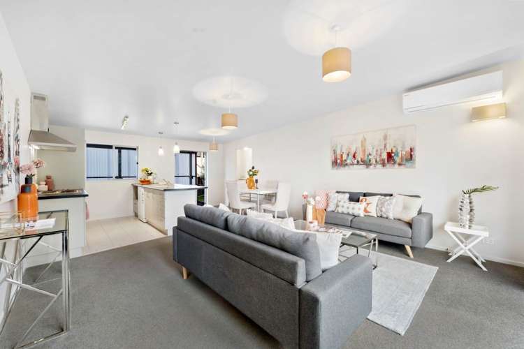 72b Kervil Avenue Te Atatu Peninsula_1