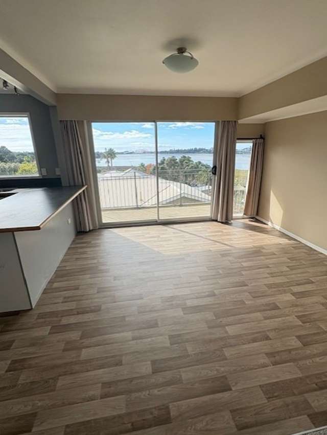 38 Churchill Road 1080_2