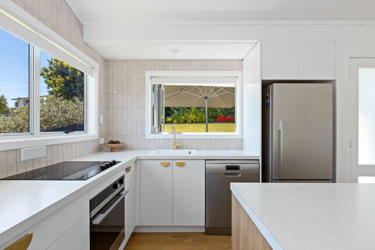 18 William Hadlow Place Hatfields Beach_9