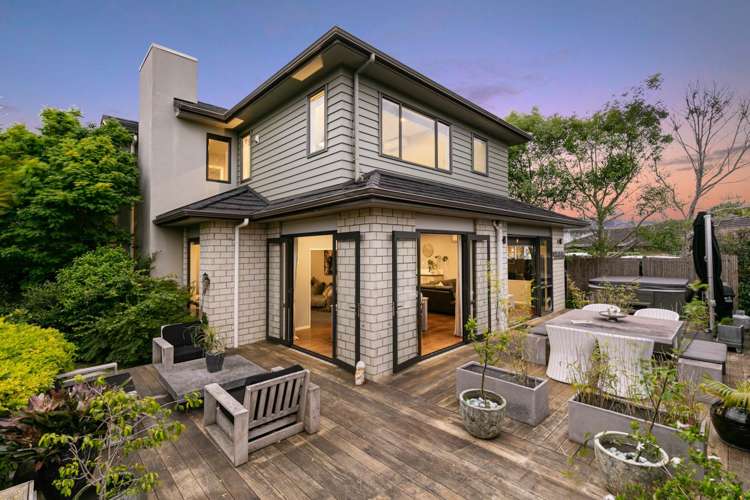 29 Huntington Park Drive Greenhithe_14