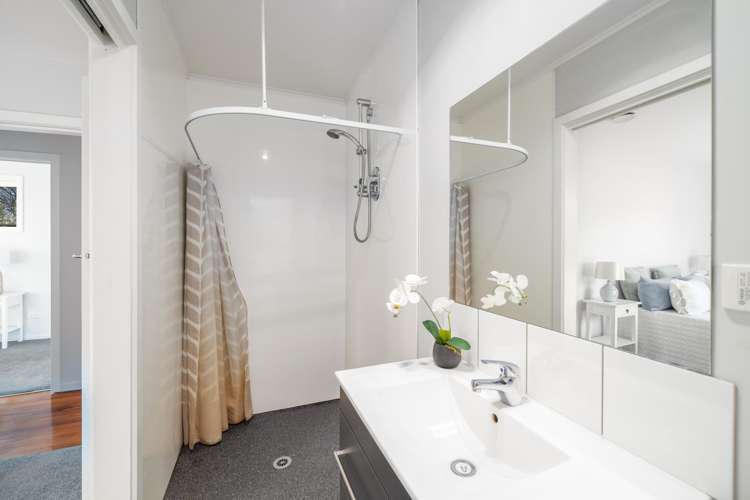 218 Beach Road North New Brighton_9