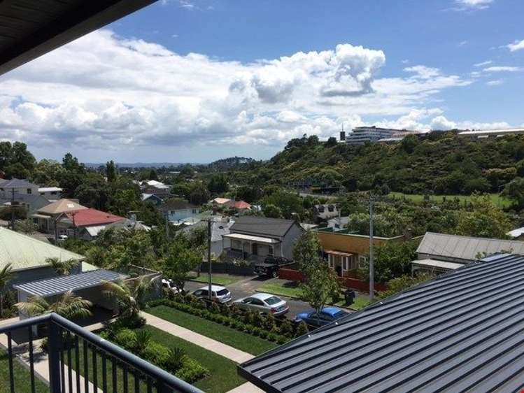 8/20 Central Road Kingsland_10