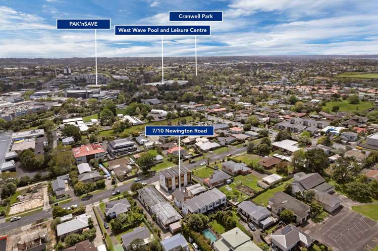 7/10 Newington Road Henderson_26