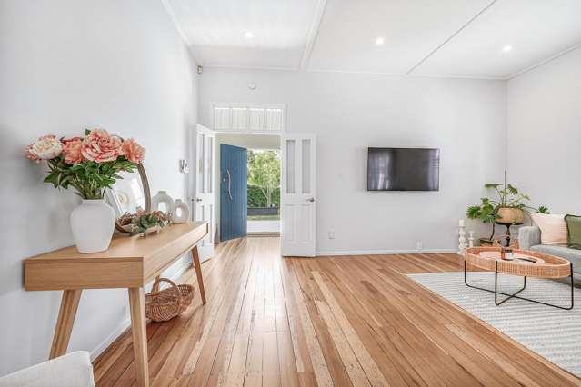 8a Bains Avenue Hamilton East_2