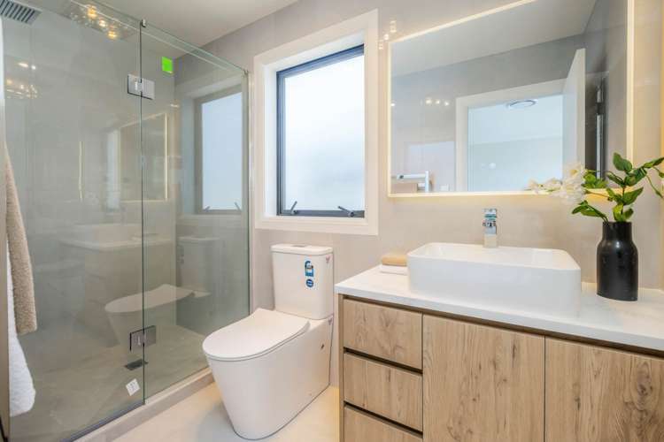 16 Ballyliffin Drive Flat Bush_12