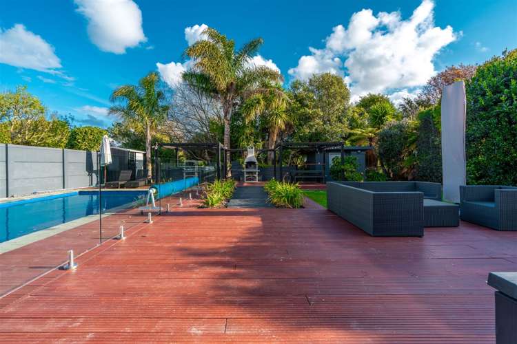 5 Keswick Crescent Huntington_13