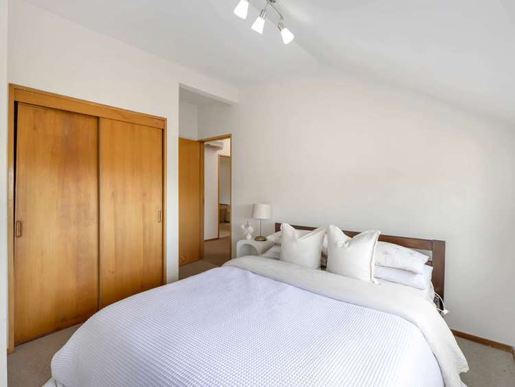 6 Huntlywood Terrace Hillsborough_23