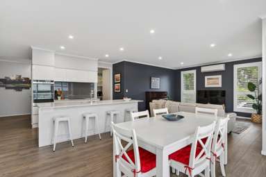 13 Noel Close_3