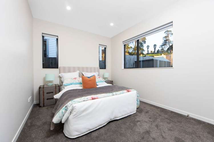 24 Gospel Heights Flat Bush_18