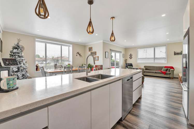 5 Pembroke Road West_5