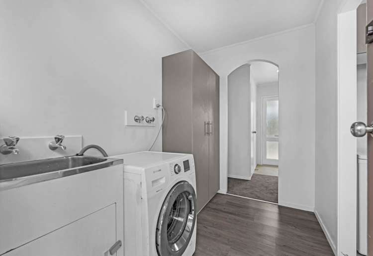 17 Arodella Crescent Ranui_7