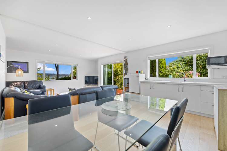 12 Botanical Heights Drive Waipahihi_15