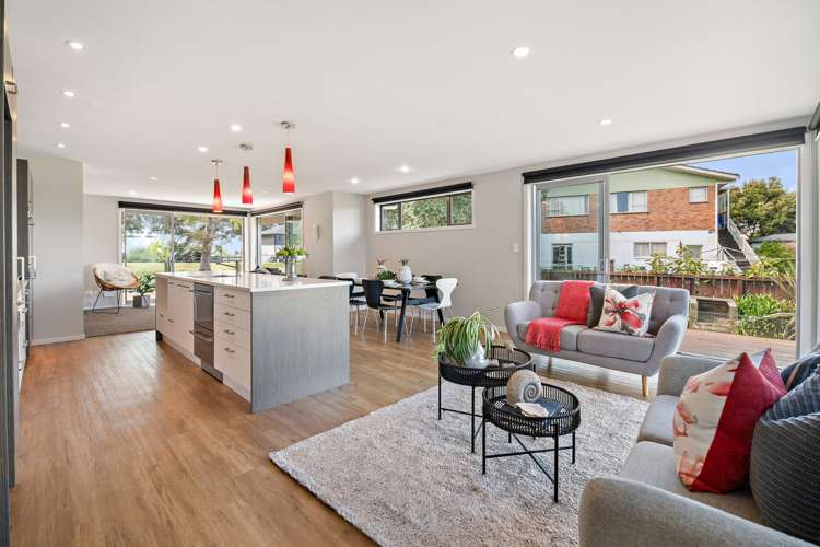 160 Torkar Road Clarks Beach_16