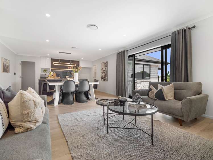 32 Waireka Rd Rototuna_9