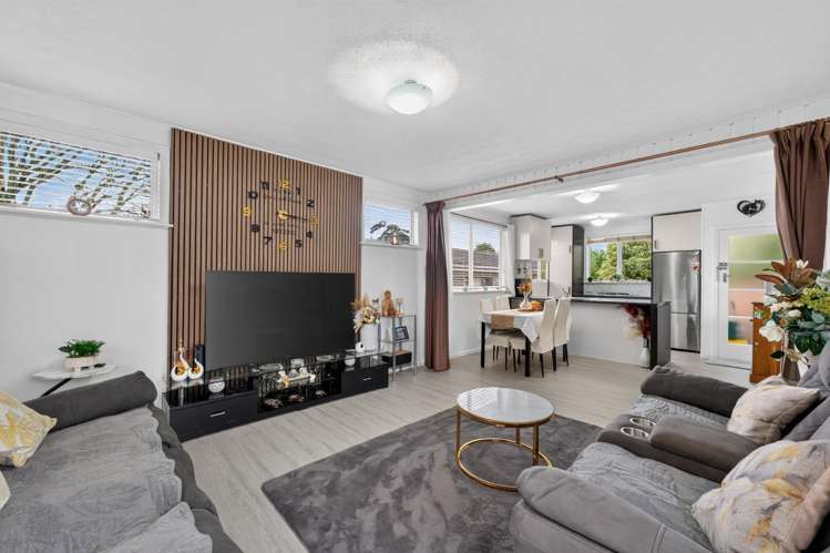 209B Edmonton Road Te Atatu South_1