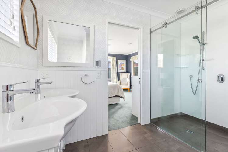 92 Mount Iron Drive Wanaka_10