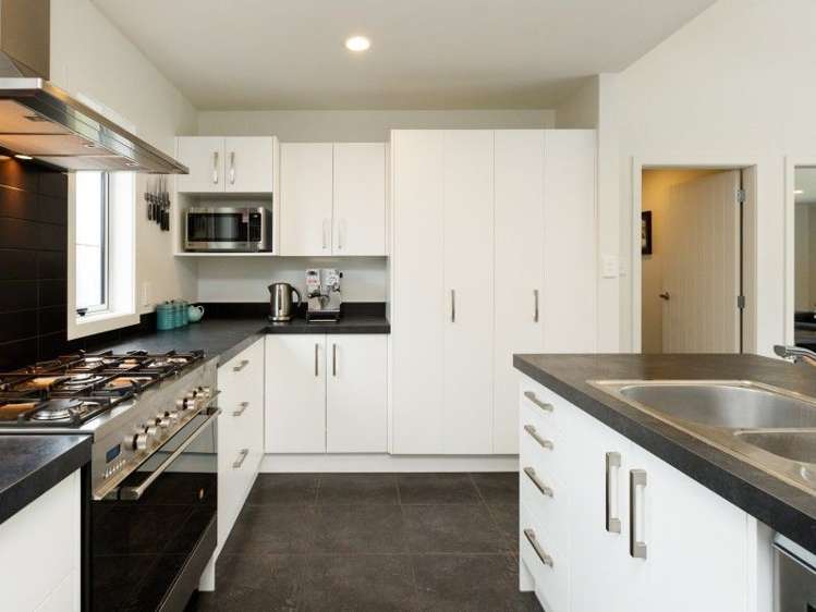 39 James Line Kelvin Grove_8