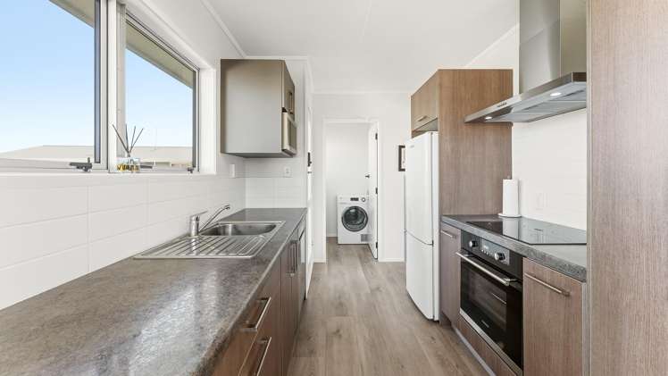 16 Girven Road Mt Maunganui_7