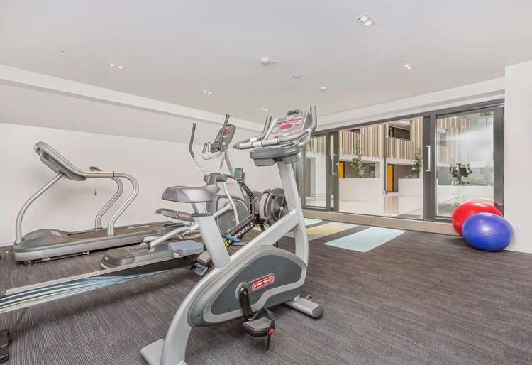 504/5 Howe Street Freemans Bay_5