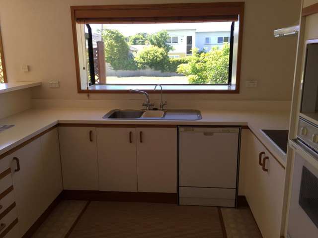 A/8 Forest Glen Orewa_1