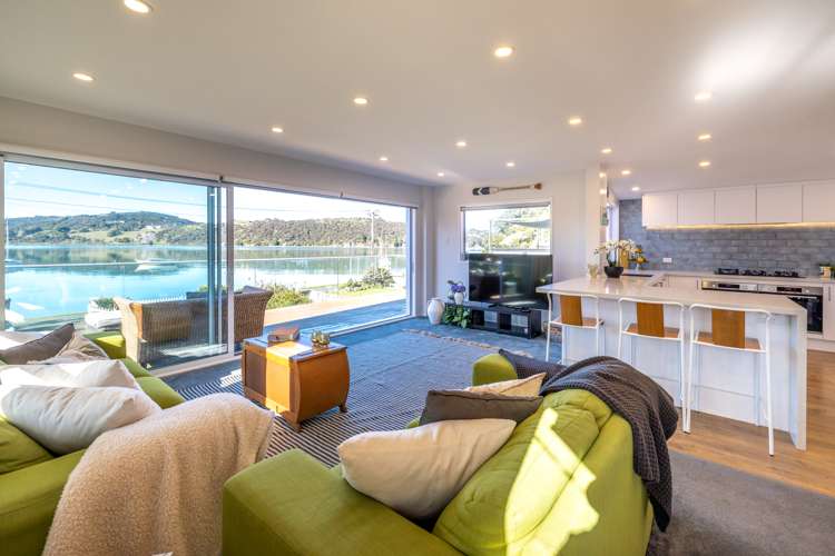 49 Natzka Road Ostend_10